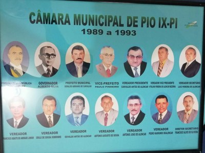 Legisladores de 1989 a 1993.jpeg