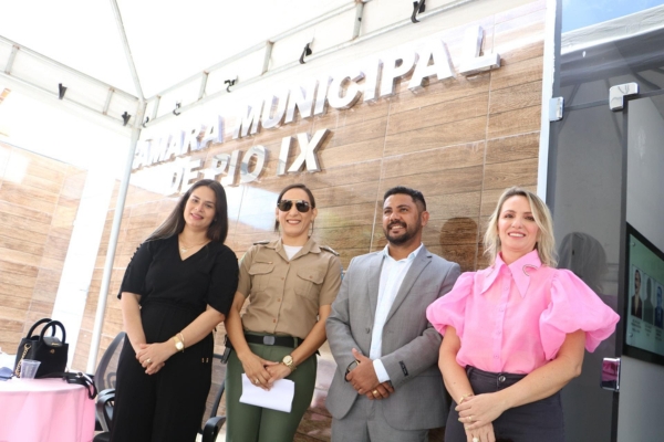 Dra. Paloma Sousa, Cabo Raphaella Silva, Vereador Carlito Pedro e Vereadora Eliane Bezerra.jpg