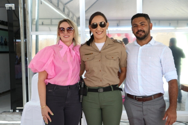 Vereadora Eliane Bezerra, Cabo Raphaella Silva e Vereador Carlito Pedro.jpg